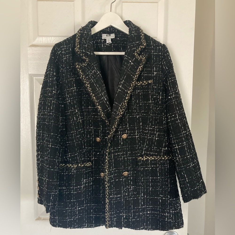 Unique blazer coat! Tweed, black gold and silver, gold button